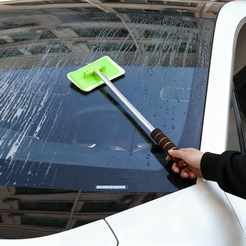 Outils de nettoyage automobile