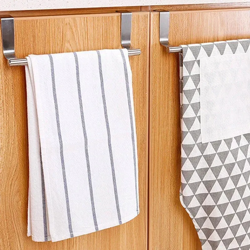 Porte-serviettes installé dans une cuisine