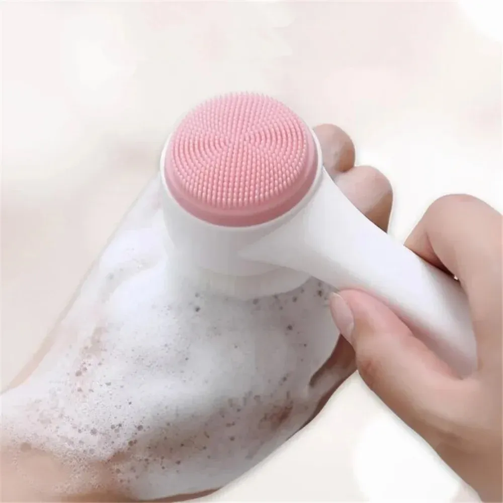 Poils doux de la brosse faciale