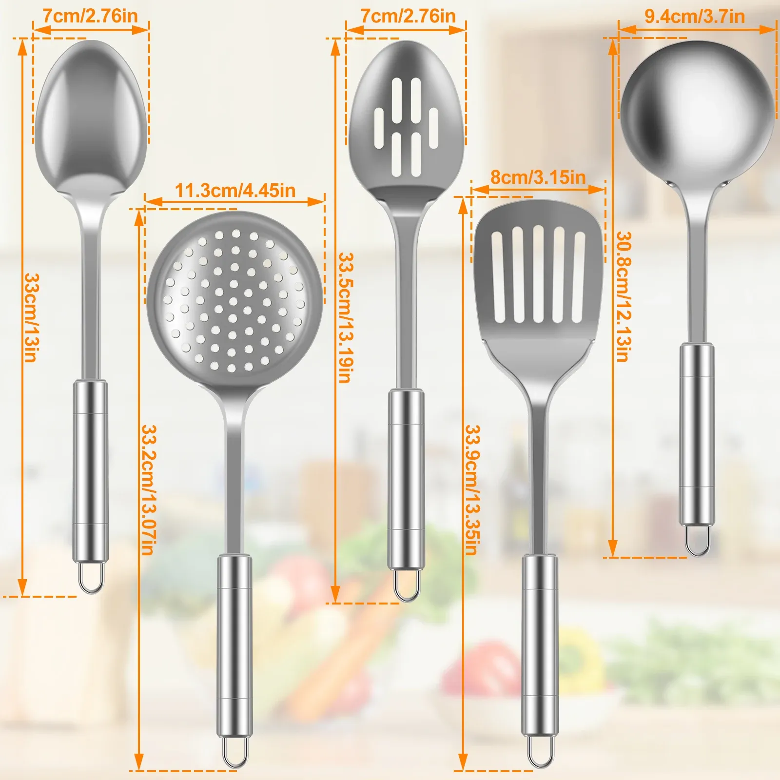 Ustensiles de cuisine en acier inoxydable en situation