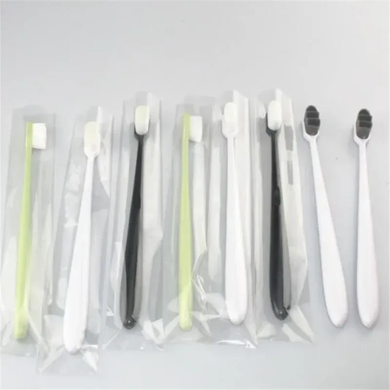 Détail de la brosse pour circuits imprimés