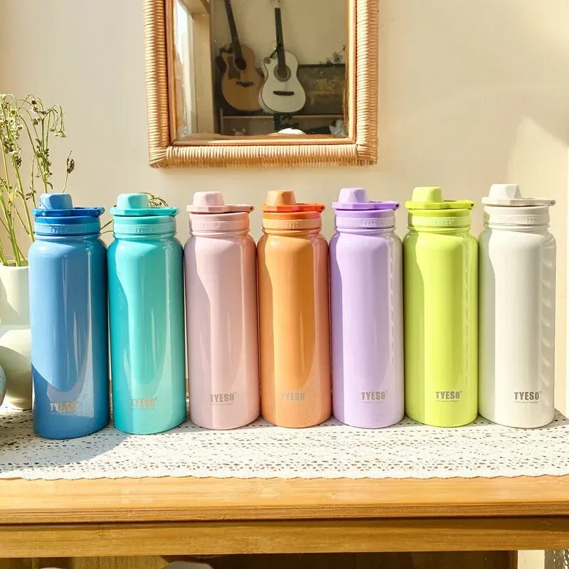 Bouteille isotherme TYESO, design épuré