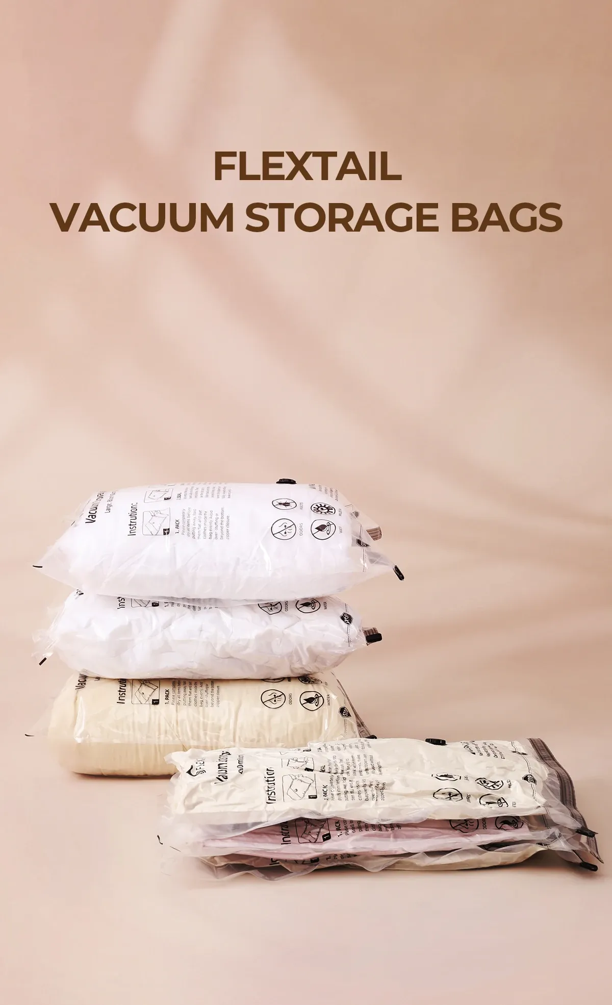 Ensemble de sacs sous vide FLEXTAIL présenté dans un intérieur élégant