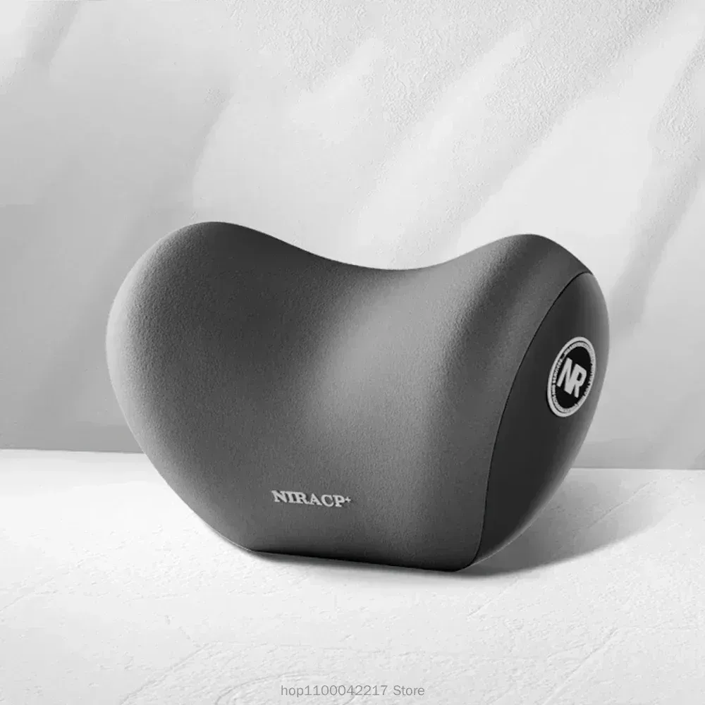 Appui-tête installé sur le siège