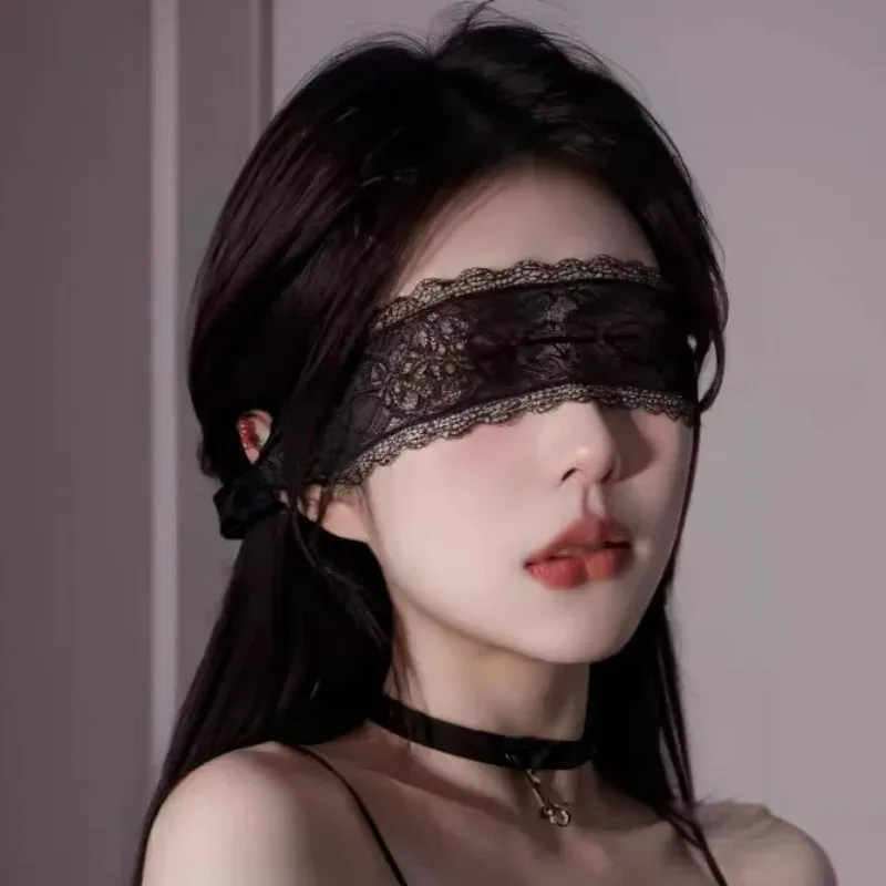 Masque pour les yeux en dentelle noire pour femme, bandeau ajouré sexy pour cosplay et bal de promo - Image 1