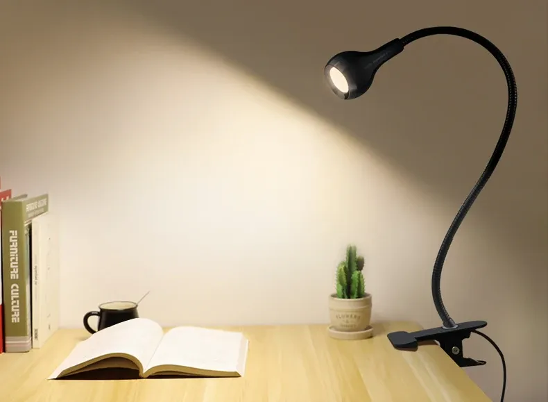 Lampe de bureau LED flexible à 360 degrés