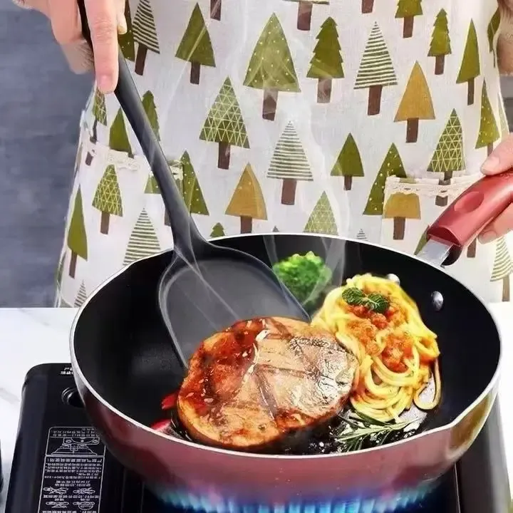 Spatule de cuisine en silicone, petite spatule domestique résistante aux hautes températures 4