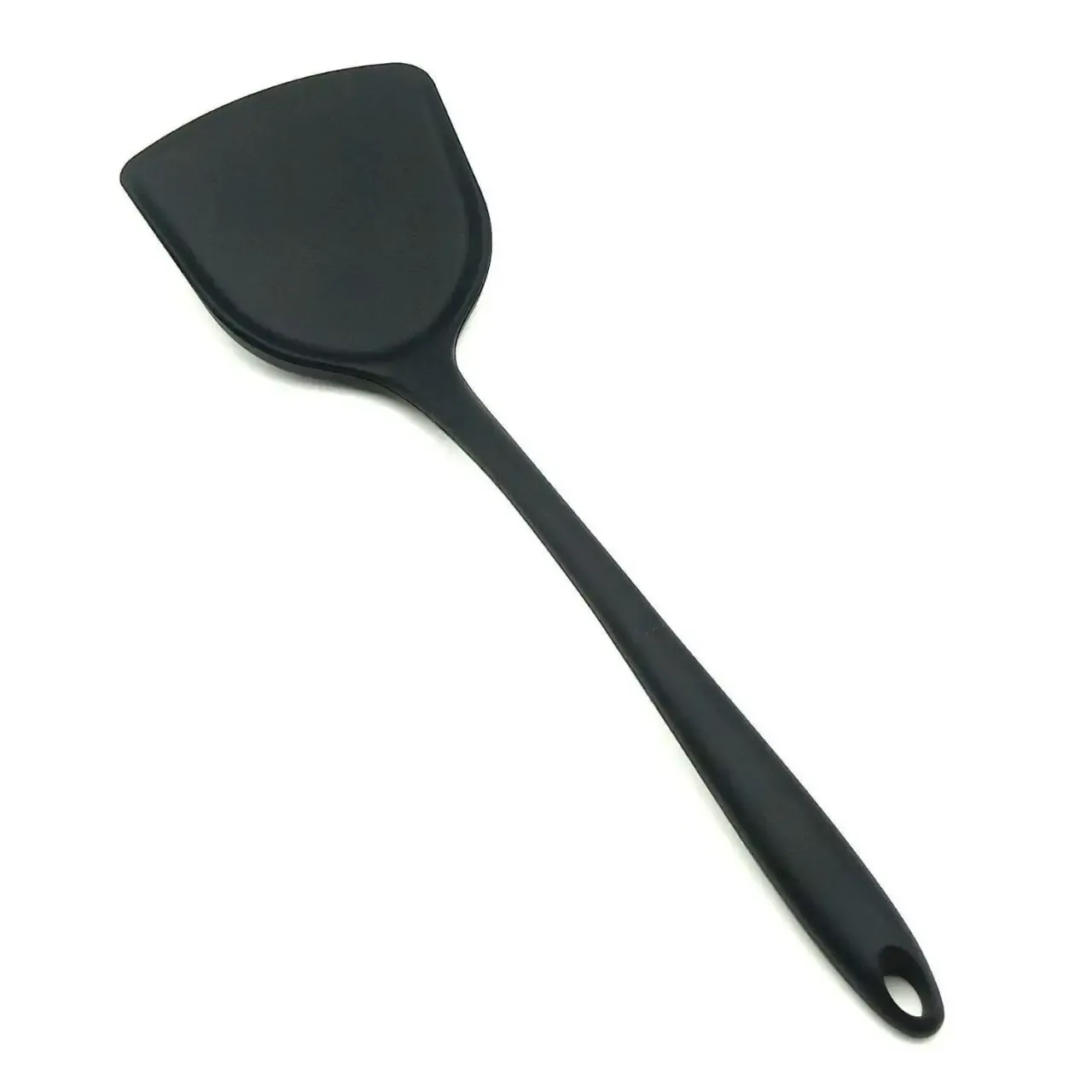 Spatule de cuisine en silicone dans un intérieur moderne
