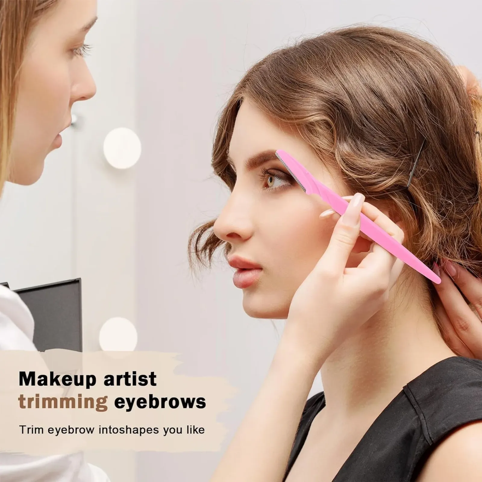Détail du rasoir de sourcils