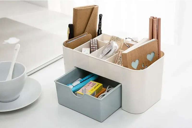 Compartiments pour rangement de beauté