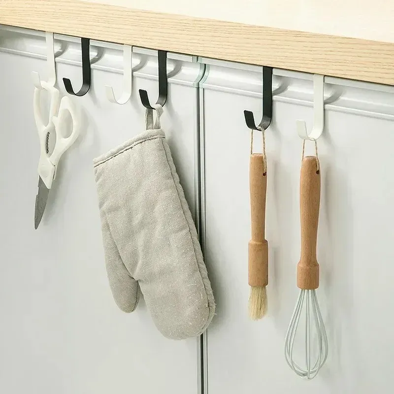 Crochets polyvalents pour porte d'armoire de cuisine, crochet à suspendre pour vêtements, manteaux, chapeaux et serviettes, accessoires de salle de bains 2