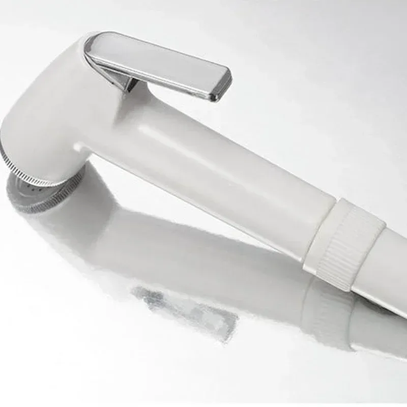 Pulvérisateur de bidet, finition et détails