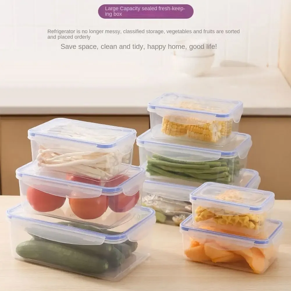 Boîte de rangement pour réfrigérateur dans un intérieur de cuisine