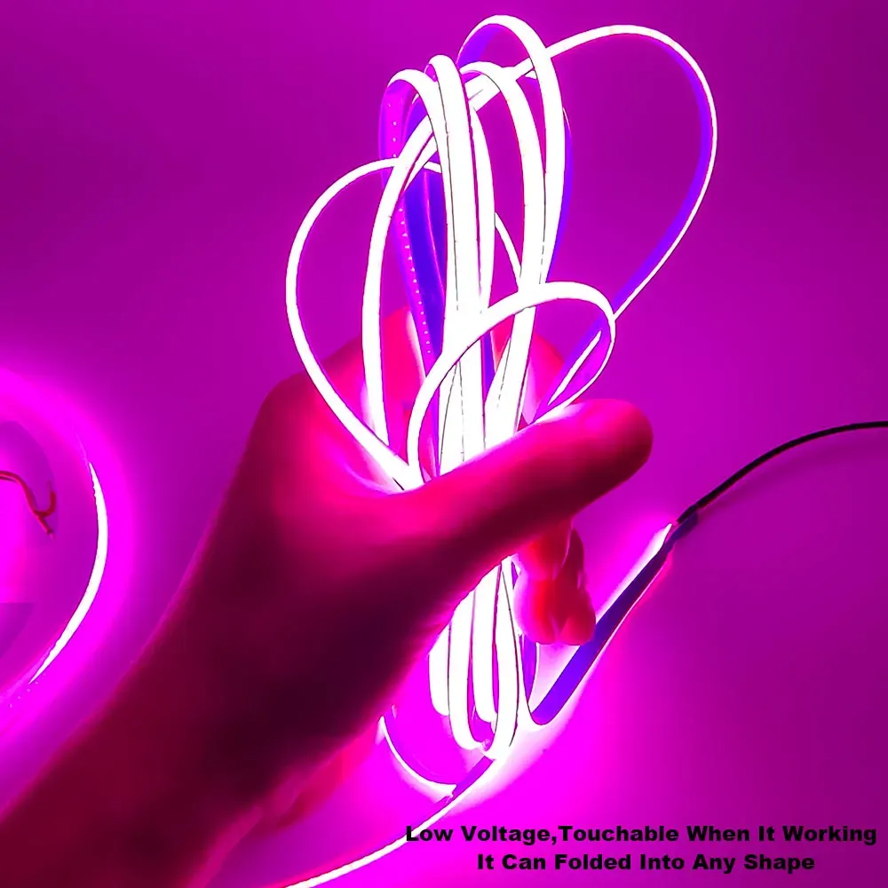 Gros plan sur la bande LED COB flexible