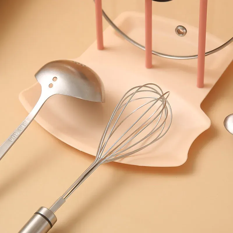 Organisateur de cuisine avec ustensiles