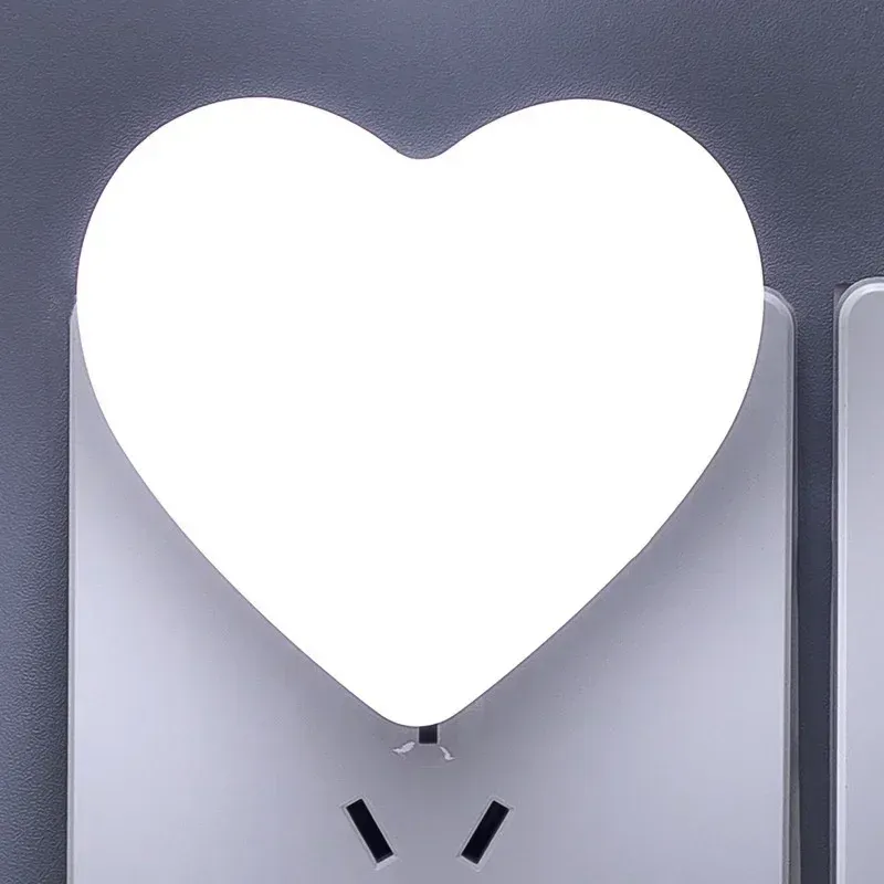 Veilleuse LED à capteur de mouvement, lampe de nuit économe en énergie, prise américaine, idéale pour chambre d'enfant et escaliers 10