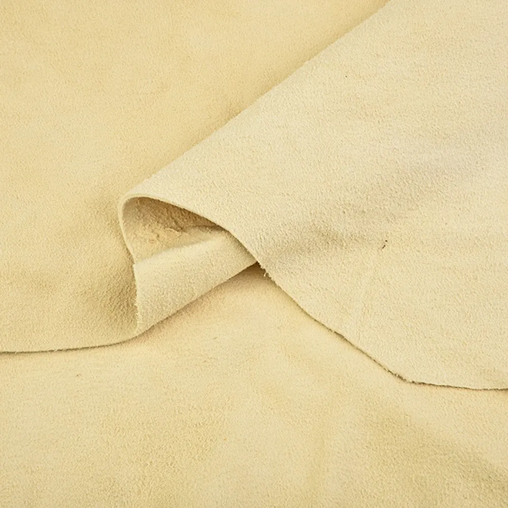 Chiffon de nettoyage en chamois, utilisation sur véhicule
