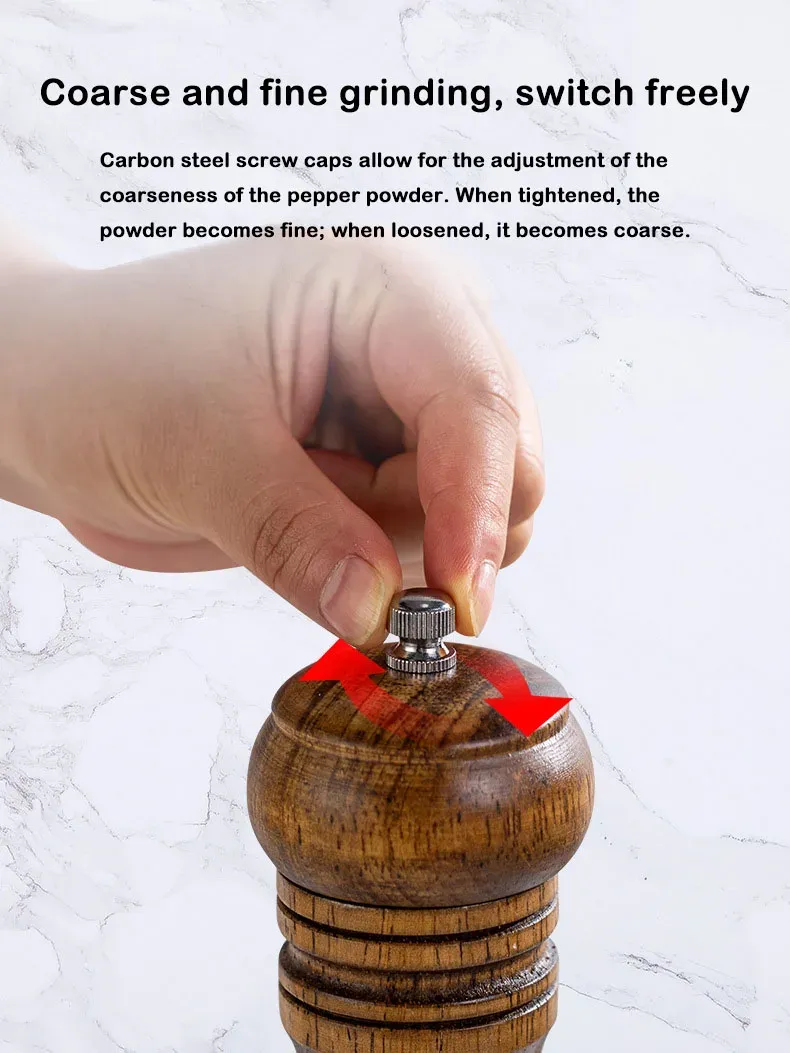 Moulin à poivre en bois dans une cuisine