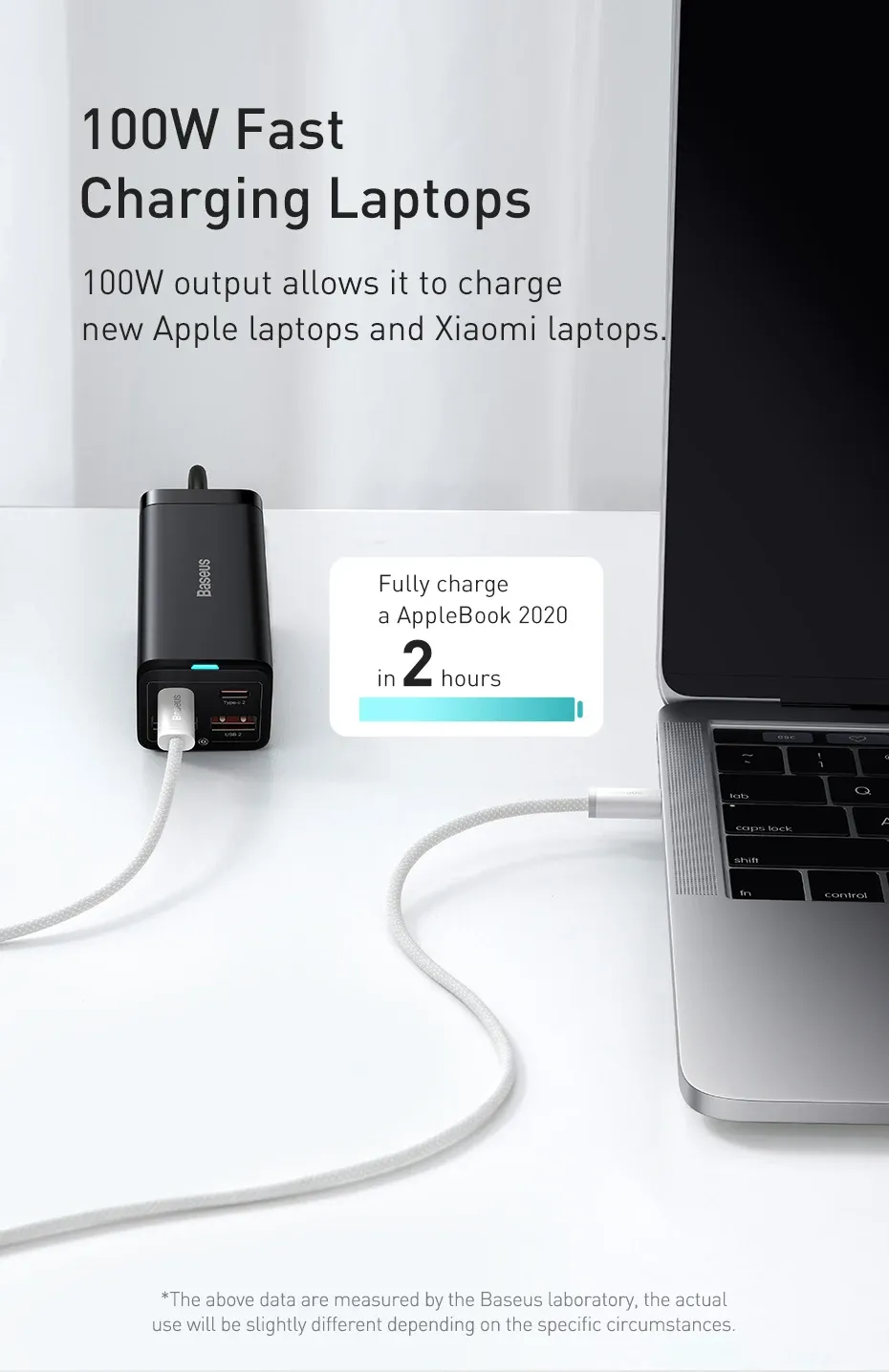 Charge d'un ordinateur portable avec le câble Baseus 100W