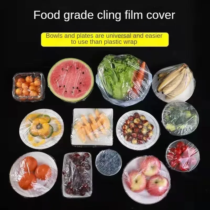 Couvercles alimentaires élastiques en utilisation