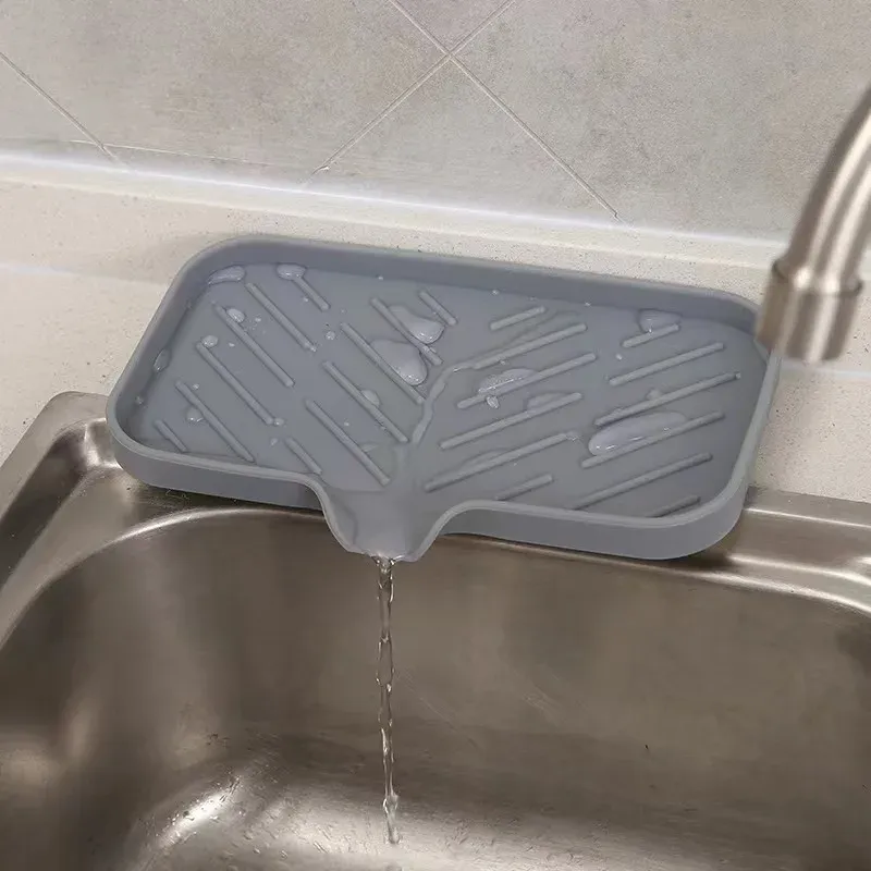 Plateau d'évier en silicone avec vidange, support pour éponge et savon, et organisateur de cuisine 6