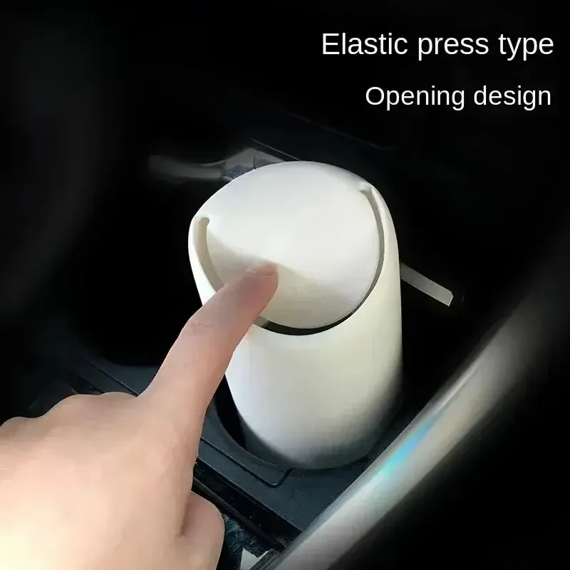 Poubelle de voiture en silicone avec rangement 2