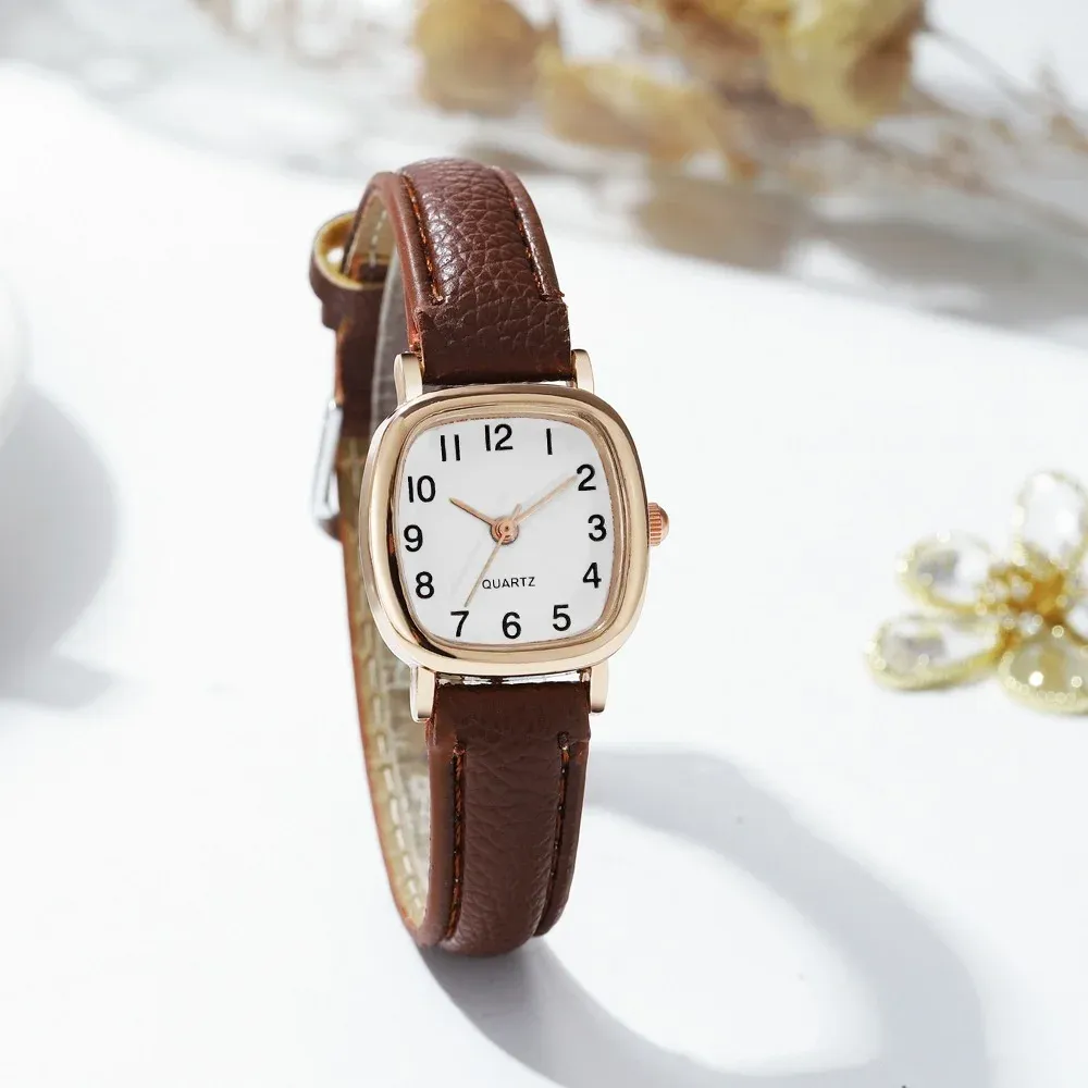 Montre minimaliste pour femme à petit cadran, bracelet en cuir ultra-fin, quartz décontracté 18