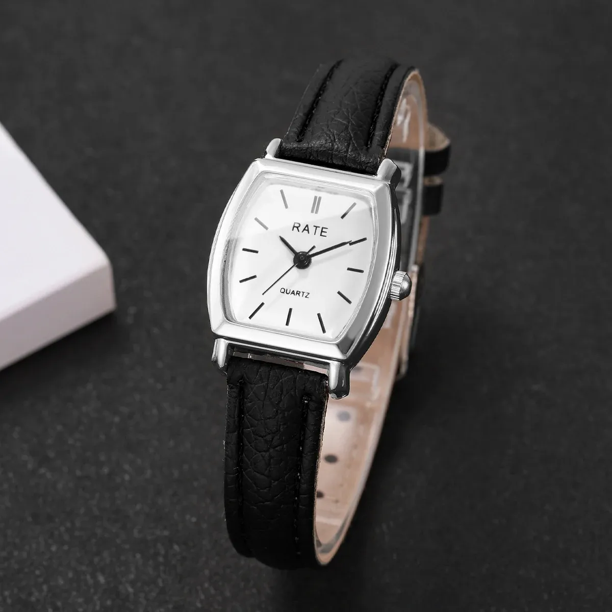 Montre minimaliste pour femme à petit cadran, bracelet en cuir ultra-fin, quartz décontracté 7