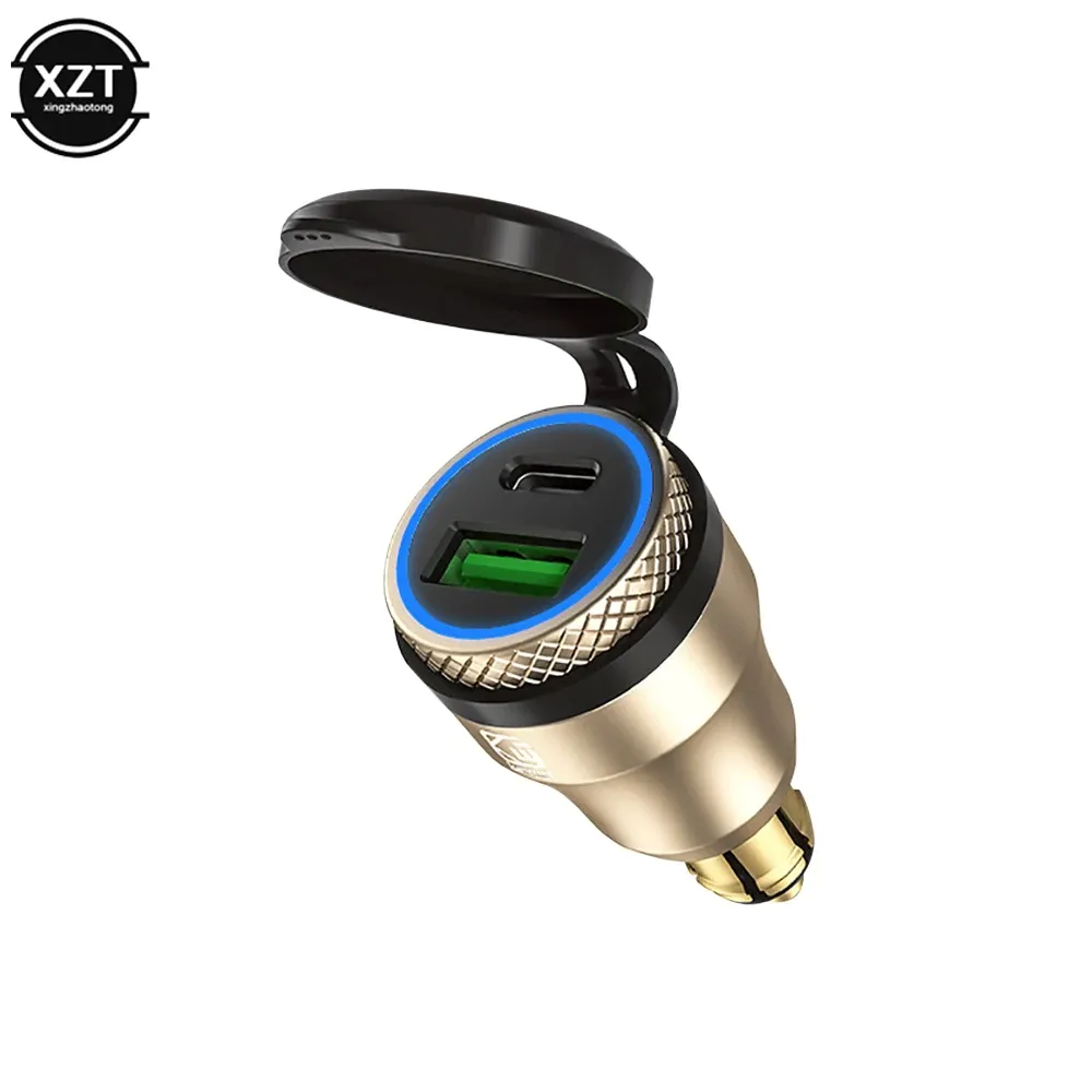 Chargeur USB 30 W pour moto, en situation