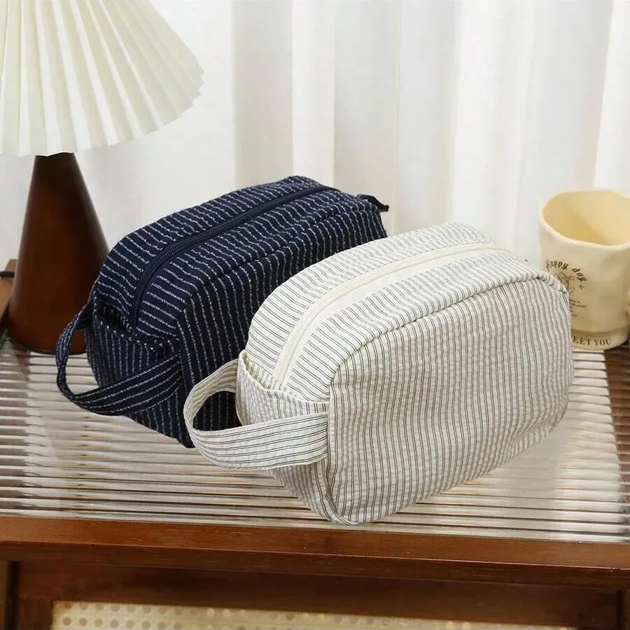 Trousse de toilette portable grande capacité pour hommes et femmes, sac de voyage et de rangement pour vêtements 2