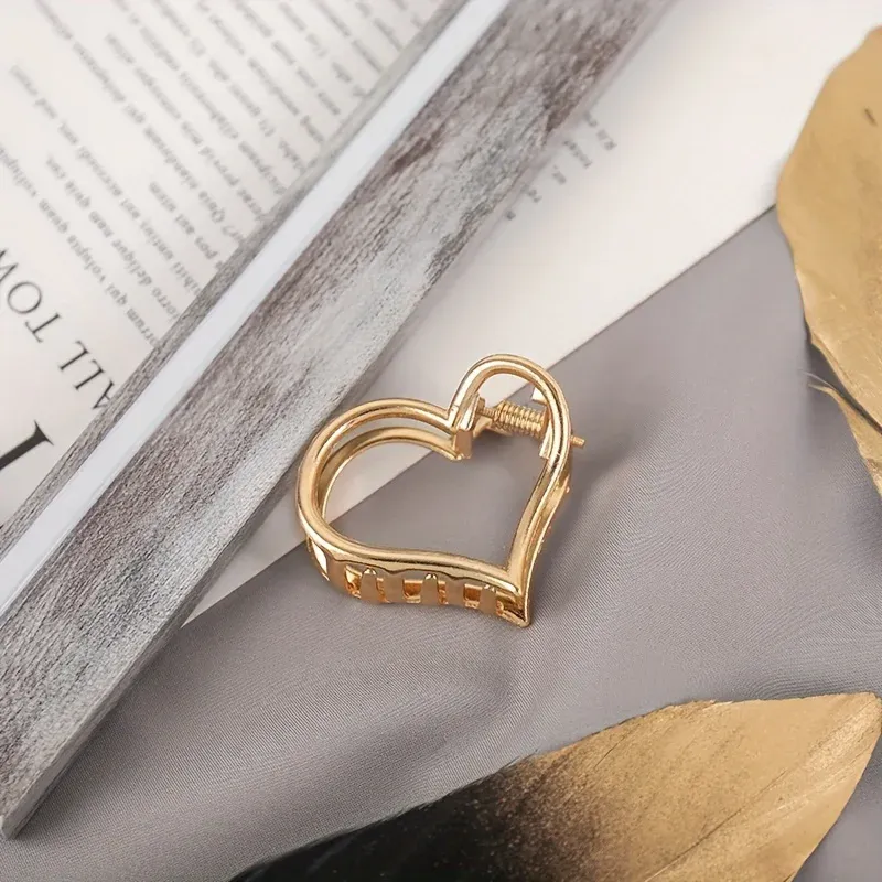 Barrette dorée, style raffiné