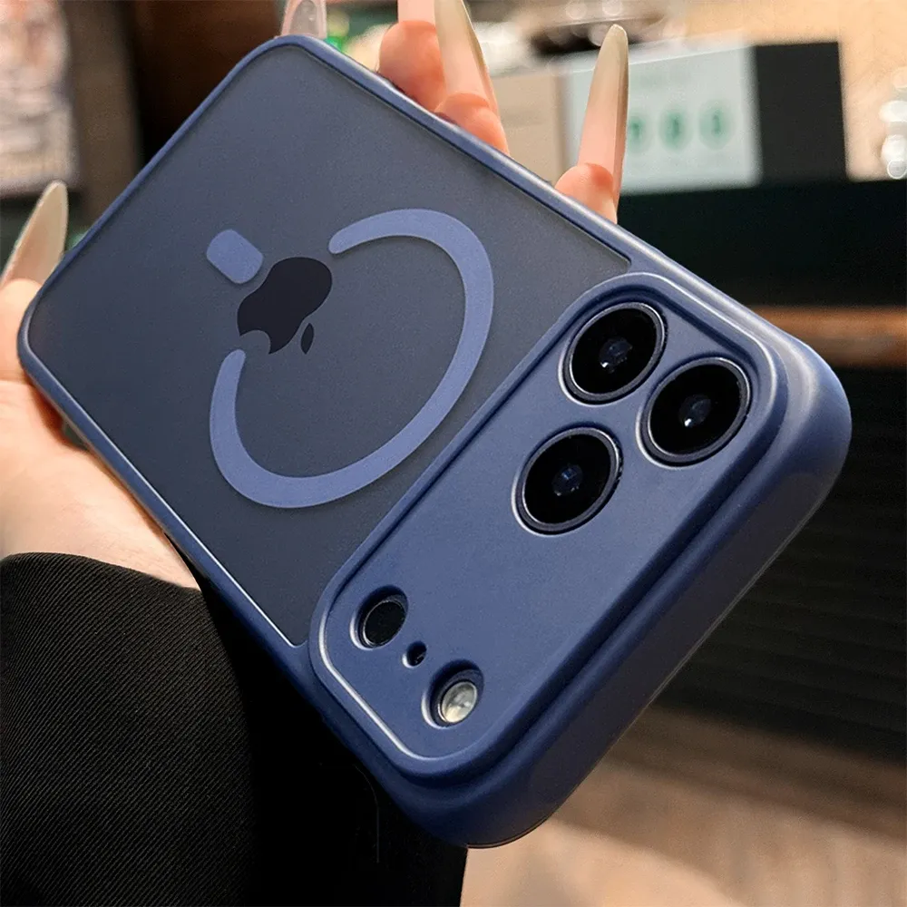 Coque magnétique de luxe mate translucide résistante aux chocs pour iPhone 17 Pro Max, compatible MagSafe et charge sans fil 6
