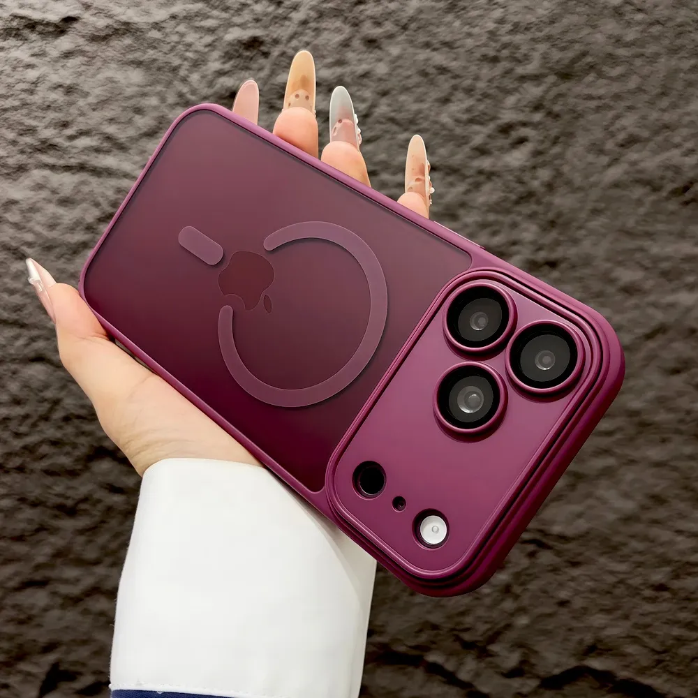 Coque magnétique translucide mate, vue de face
