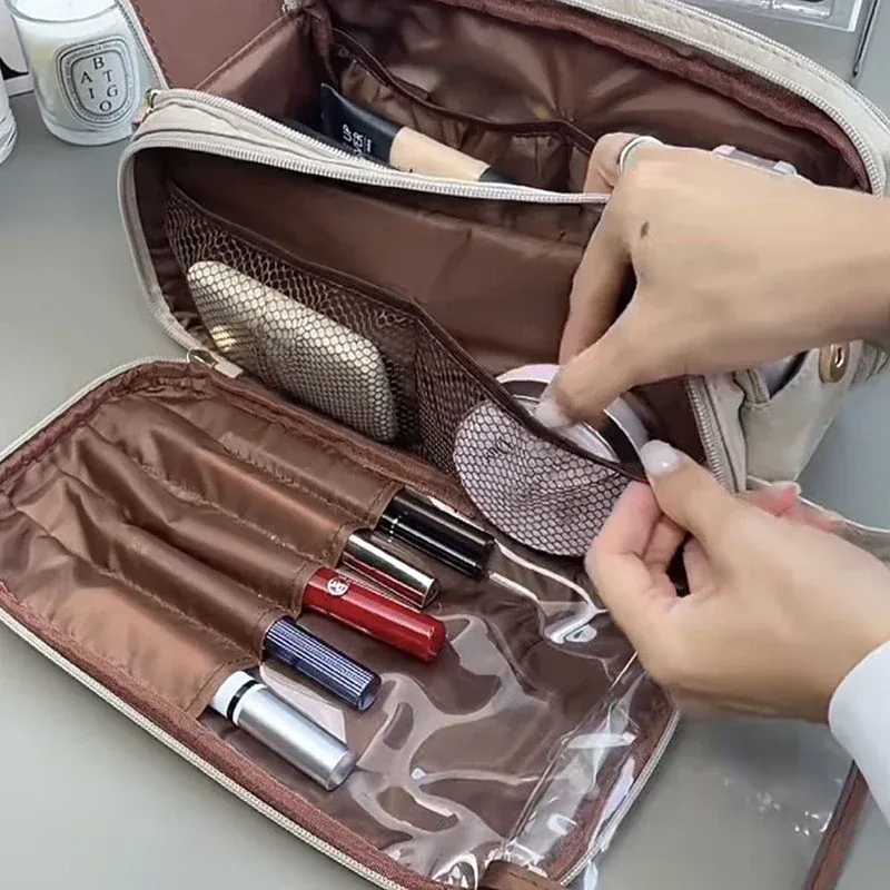 Trousse de toilette Style A, mise en situation