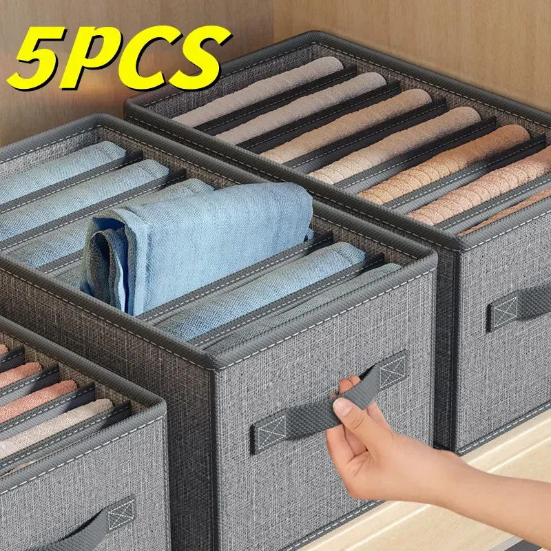Détail des compartiments de rangement