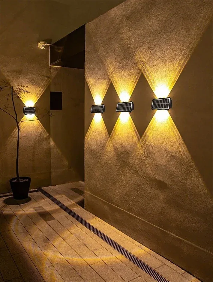 Applique murale solaire, ambiance nocturne