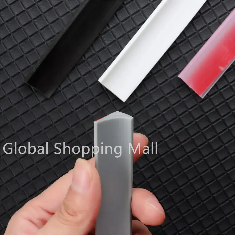 Bande d'étanchéité en silicone dans un intérieur élégant