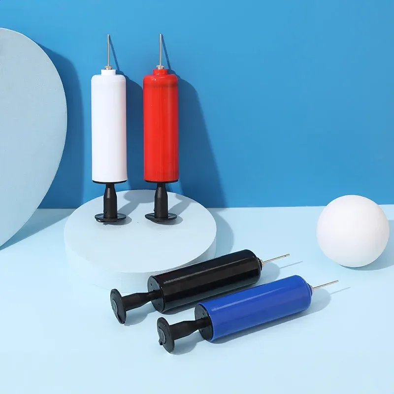 Pompe à air portable pour ballons, kit de gonflage avec aiguille pour ballons de football, de basket-ball, de volley-ball et vélos - Image 1