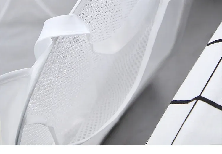 Panier mural pliable pour salle de bain