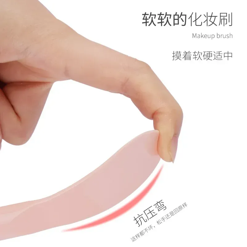 Pinceau à masque facial en silicone, tête souple avec racloir intégré, pinceau double usage pour masque d'argile, outil de beauté pour l'application de masques DIY 6