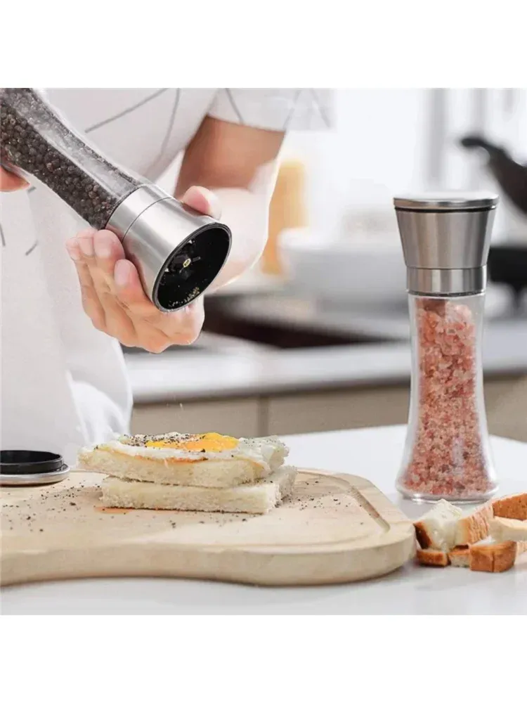 Moulin à poivre en verre et acier inoxydable, design épuré