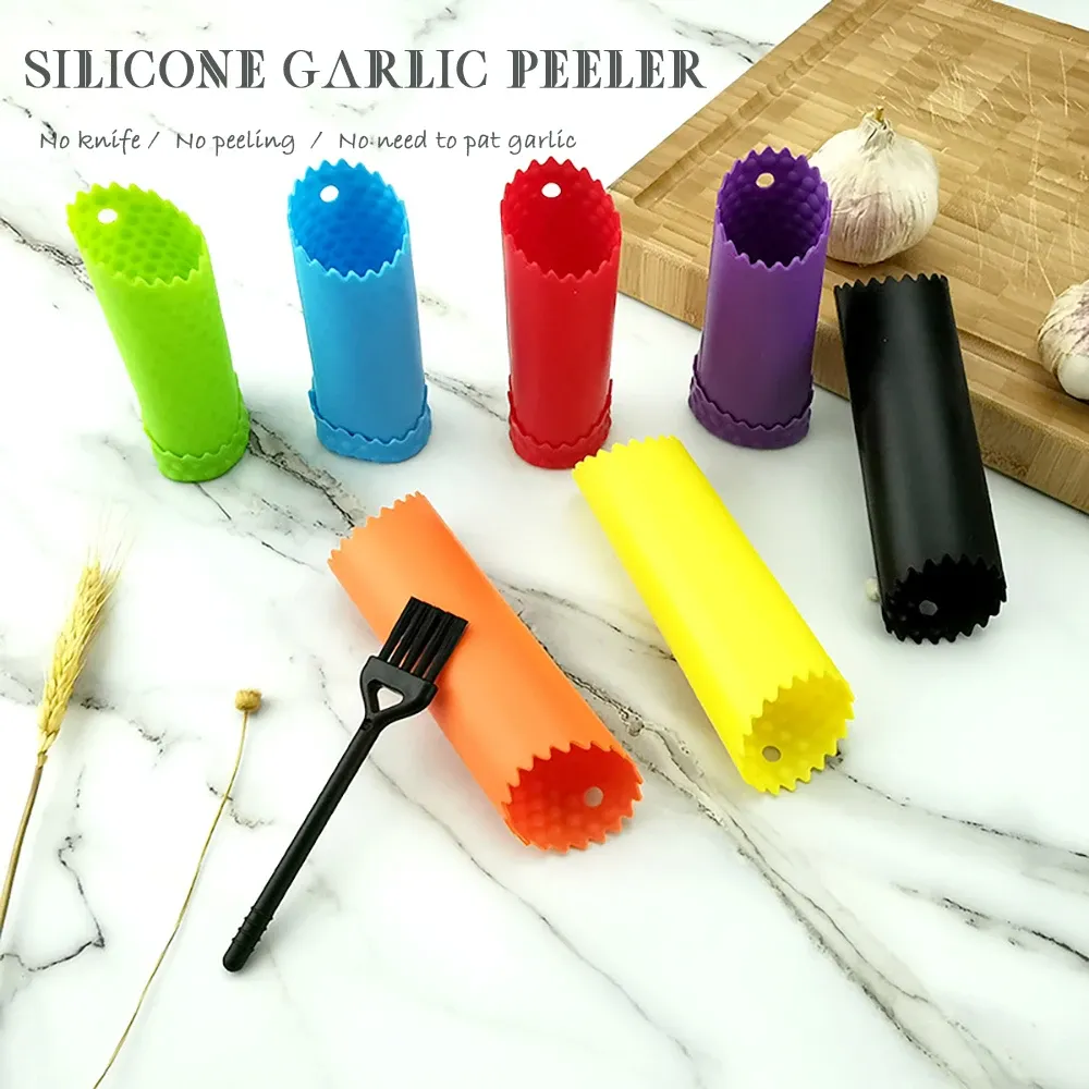 Éplucheur d'ail en silicone, vue d'ensemble