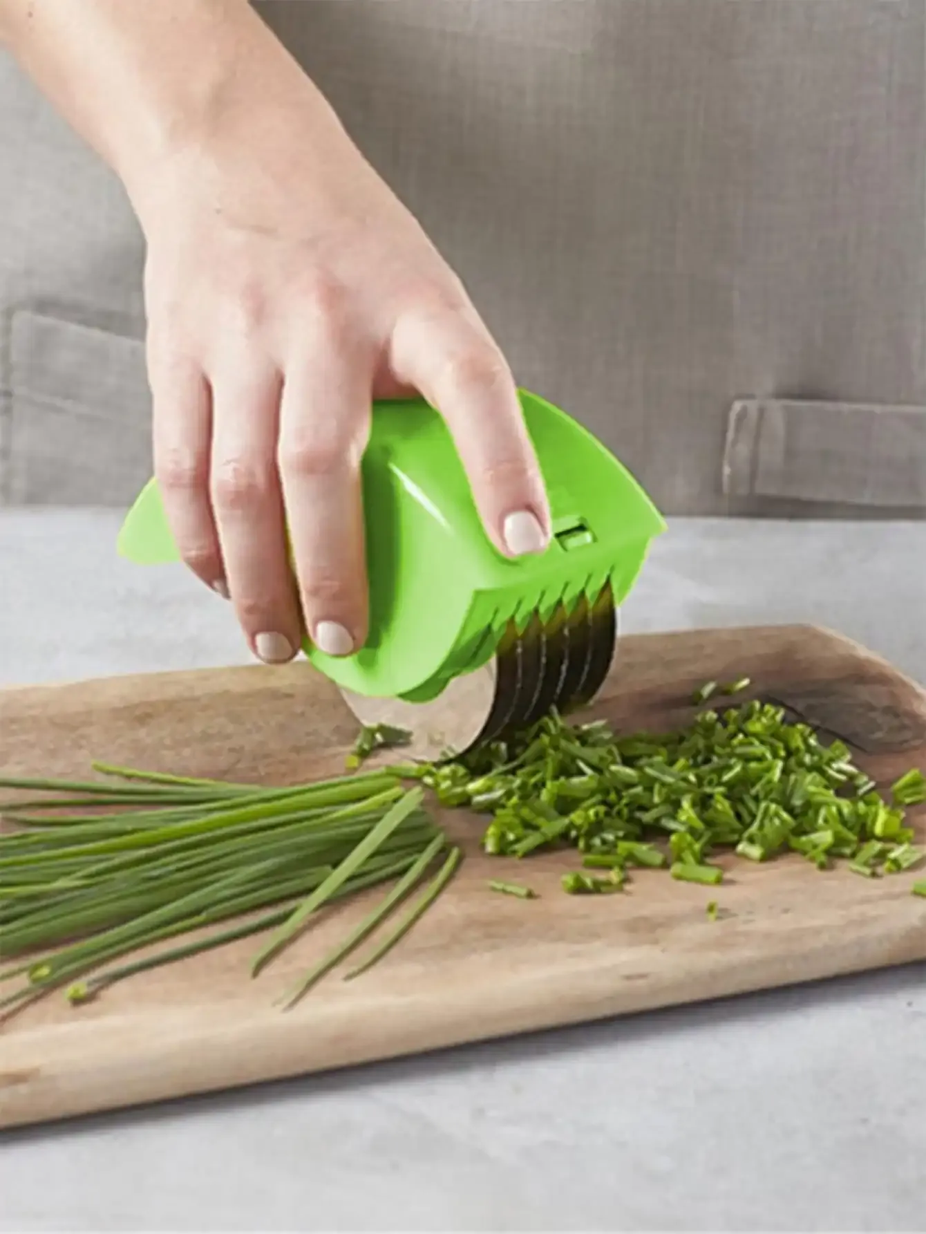 Trémie créative de cuisine présentée dans un cadre épuré