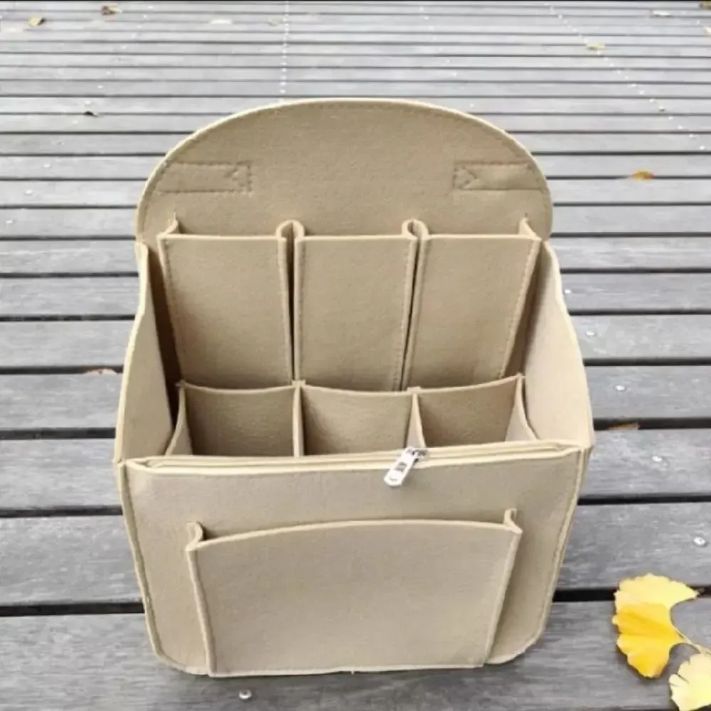 Organisateur utilisé dans un sac à dos
