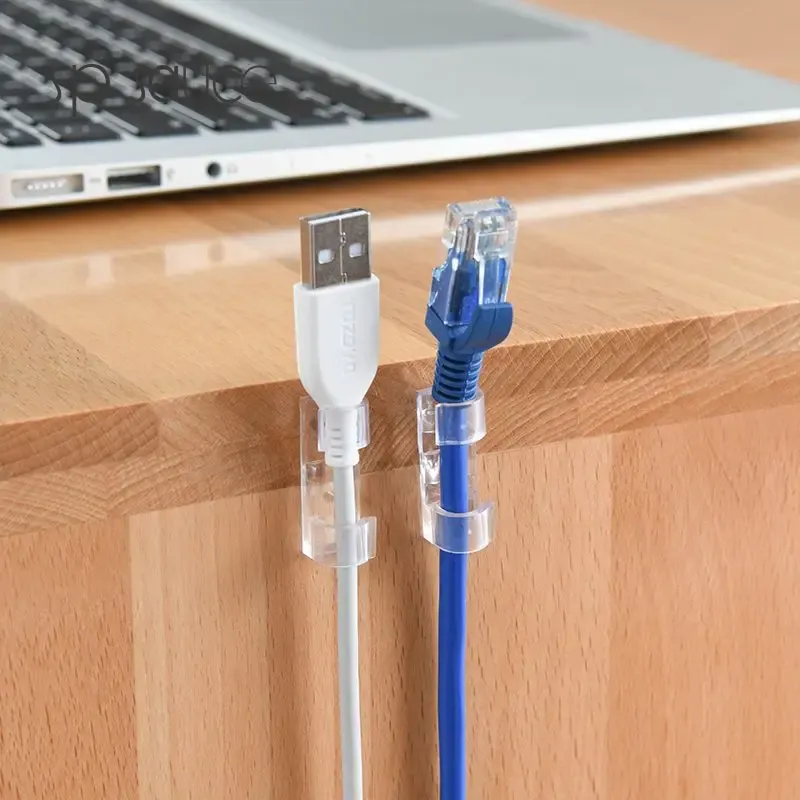 Clips pour câbles sur un support