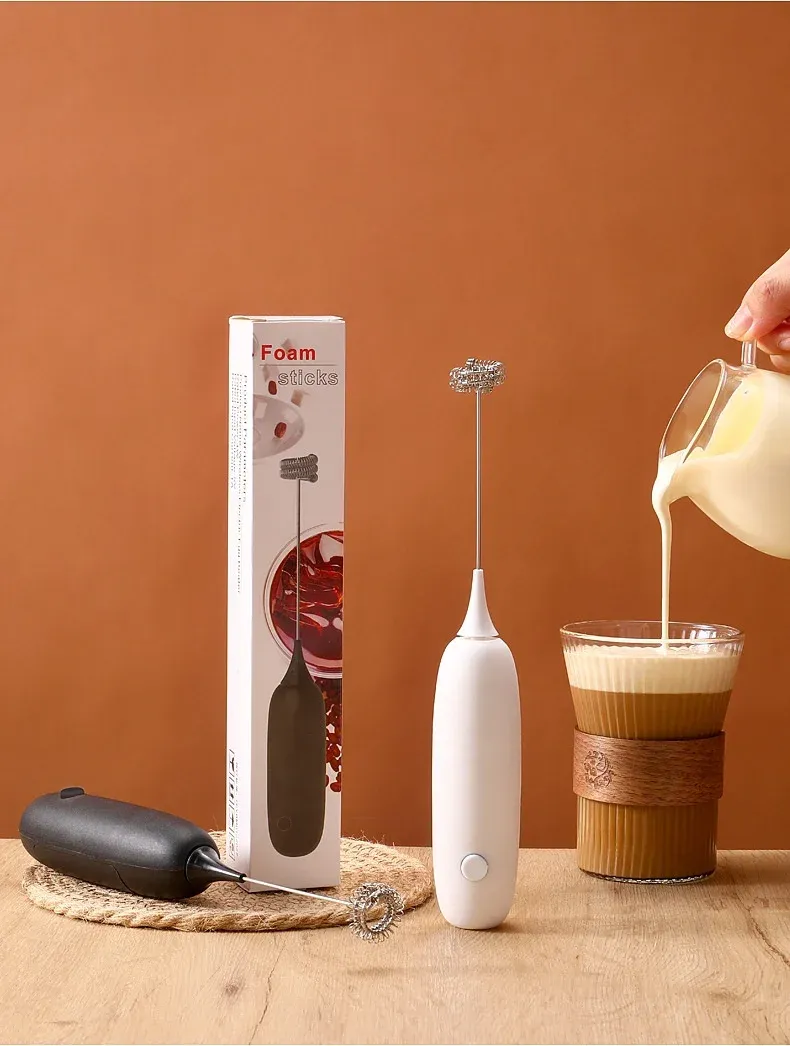 Mousseur à lait électrique, usage quotidien