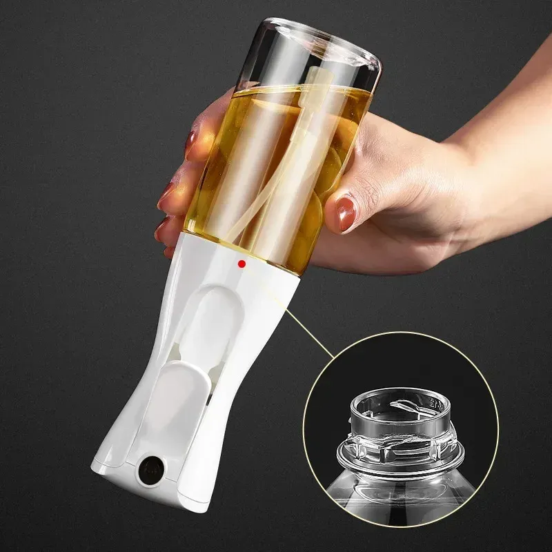 Vaporisateur d'huile d'olive en situation de cuisson