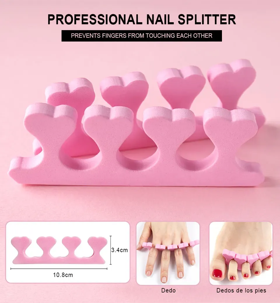 Ongles décorés en finition artistique