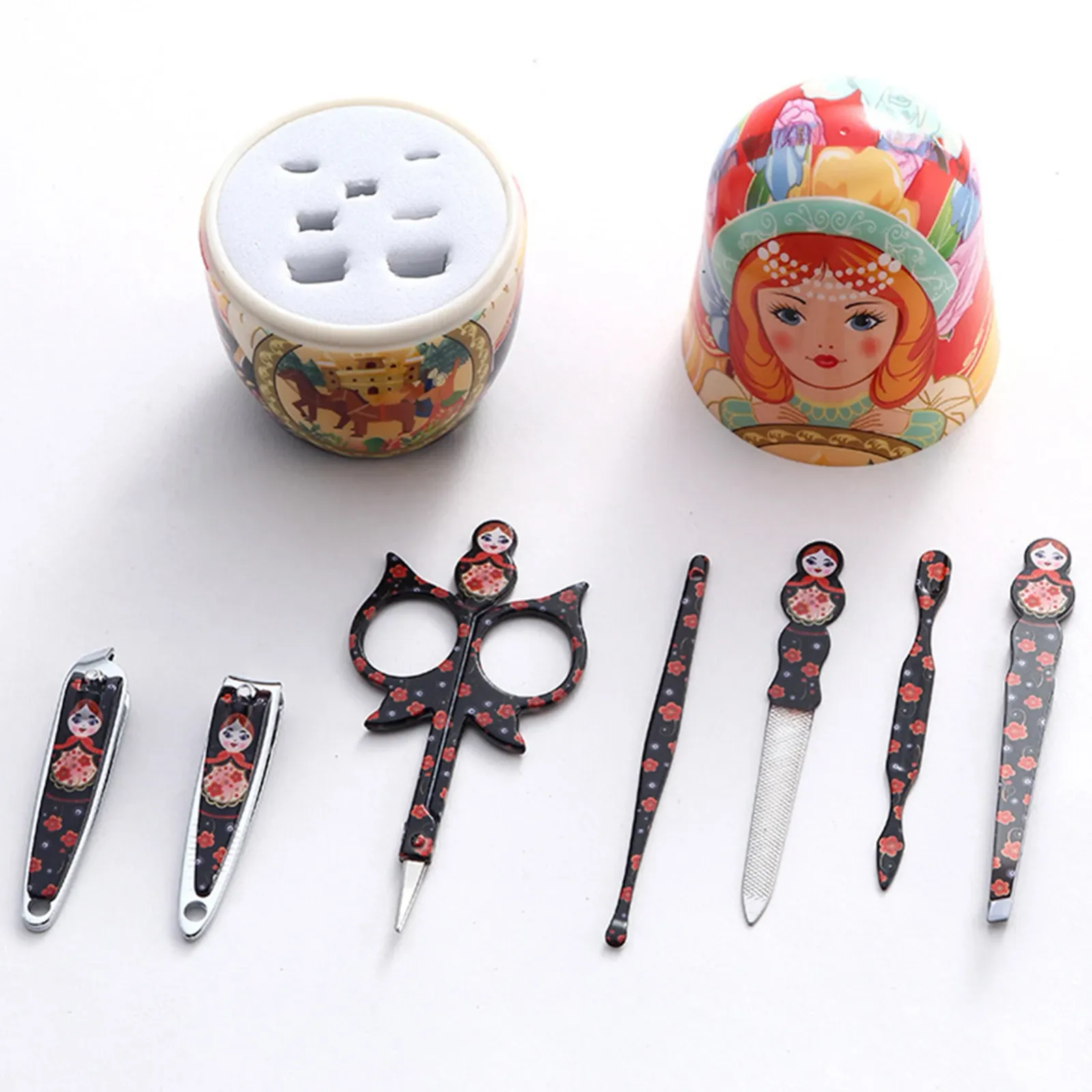 Outils de coupe et de mise en forme des ongles