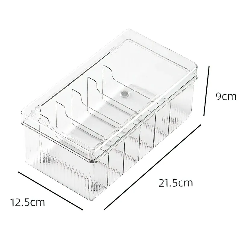Boîte de rangement pour cils en situation d'utilisation
